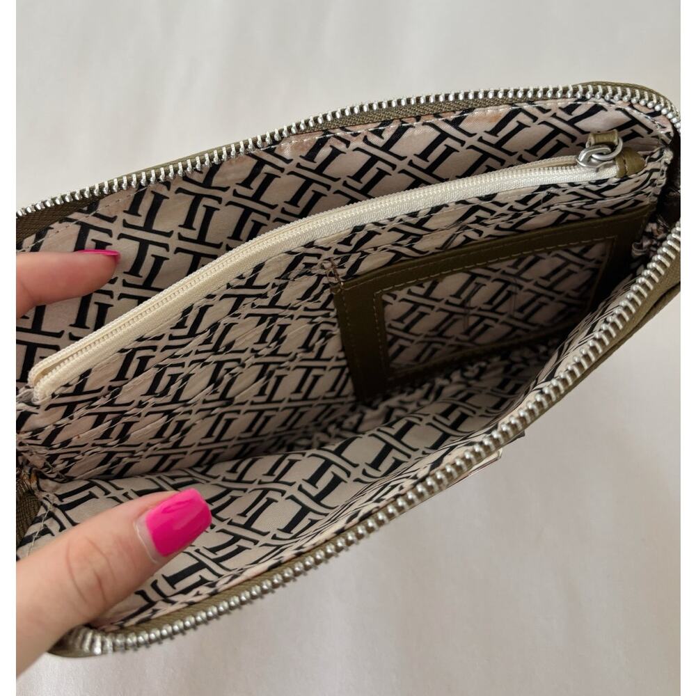 Green and Brown Tignanello Genuine Leather Clutch - Picture 4 of 4